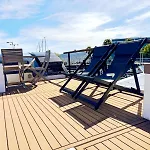 Casa Flotante En El Puerto De Vigo - Different Charter